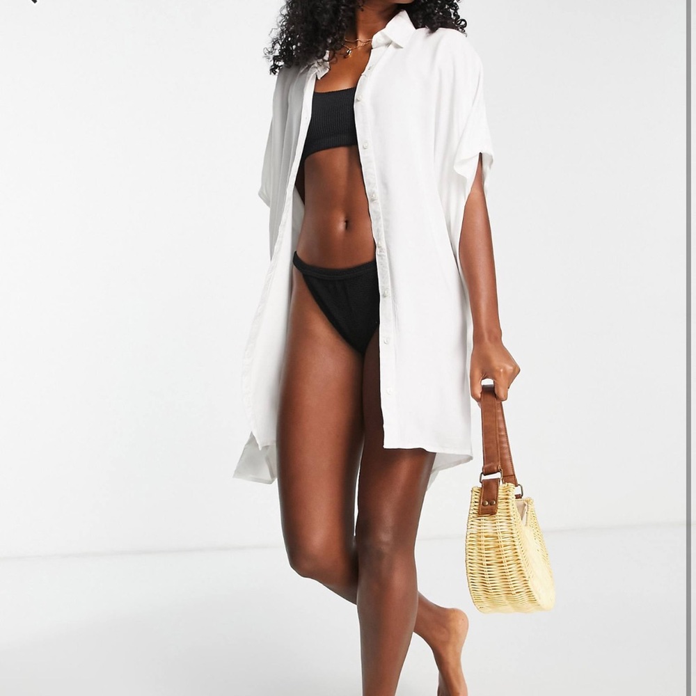 Chic Black Swim Coverup